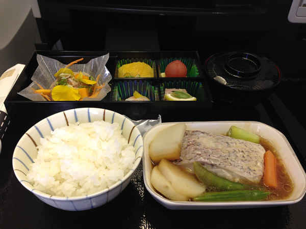 ハワイ ホノルル 日本 Jalビジネスクラス 機内食 食事 体験した口コミ