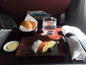 ガルーダ・インドネシア航空 ビジネスクラス搭乗記 バンコク-ジャカルタ 画像